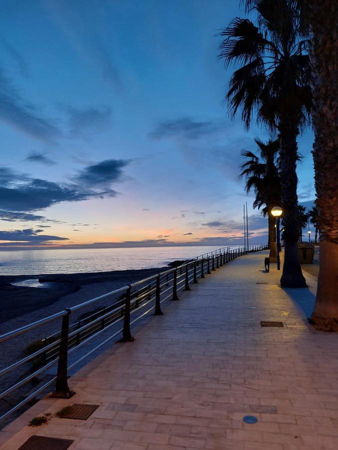 Zenia Hostel Playa Flamenca Exterior photo